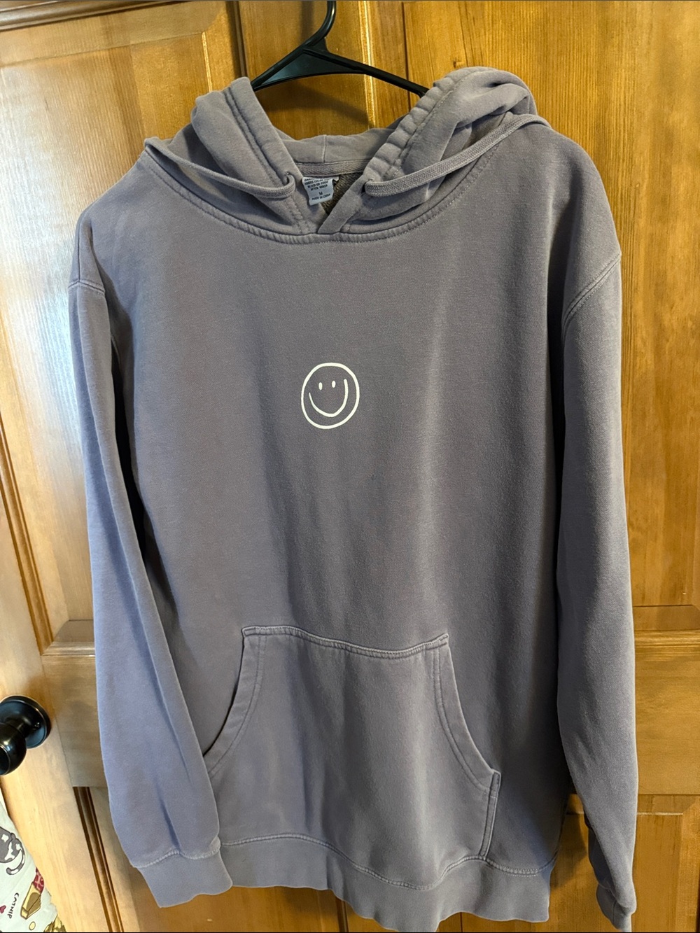 Relaxed Purplish Gray Pullover Hoodie with Smiley Graphic